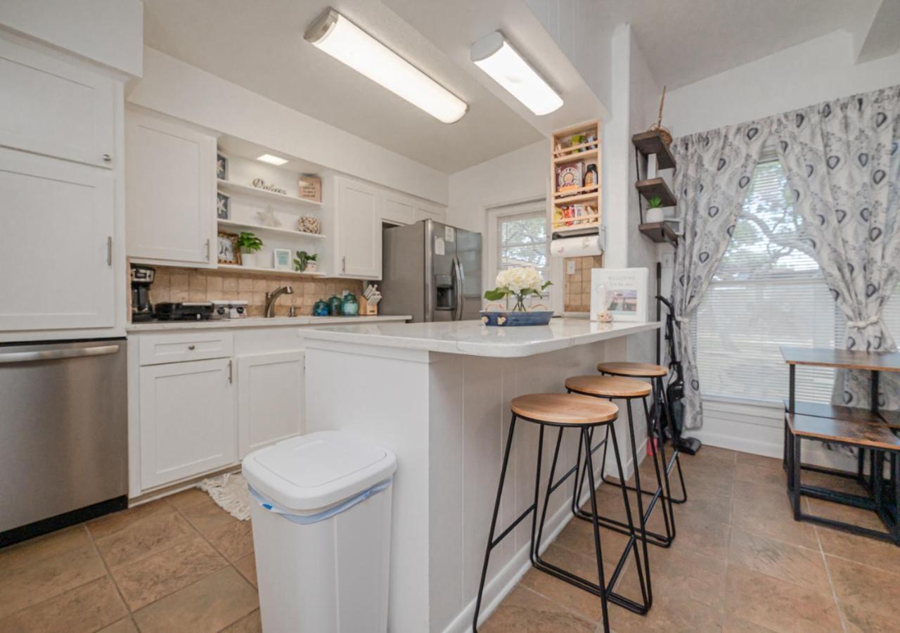 Knot Bay Haven, Dog Friendly, Hot Tub, Fenced Yard, Patio And Grill, 3 Br Villa Rockport Exterior foto