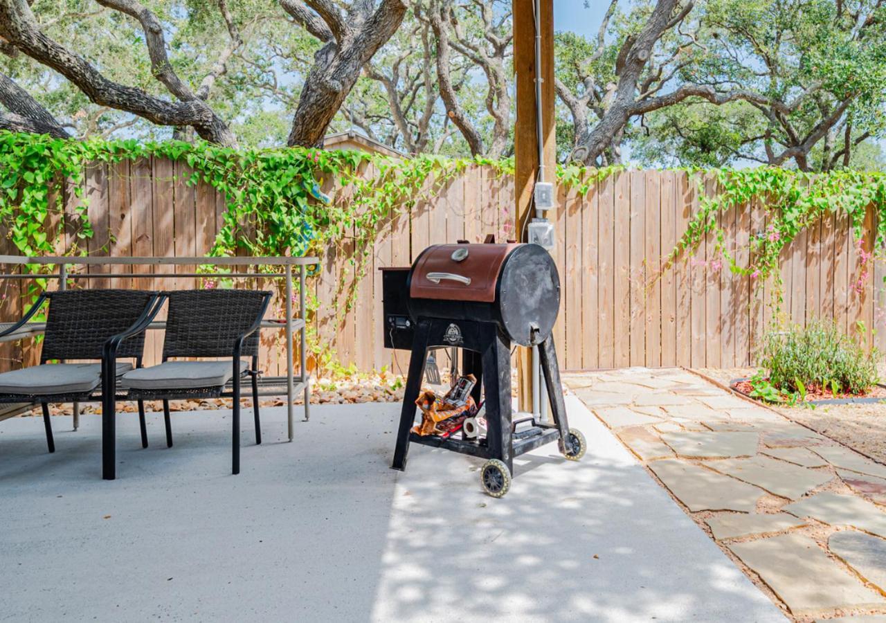 Knot Bay Haven, Dog Friendly, Hot Tub, Fenced Yard, Patio And Grill, 3 Br Villa Rockport Exterior foto